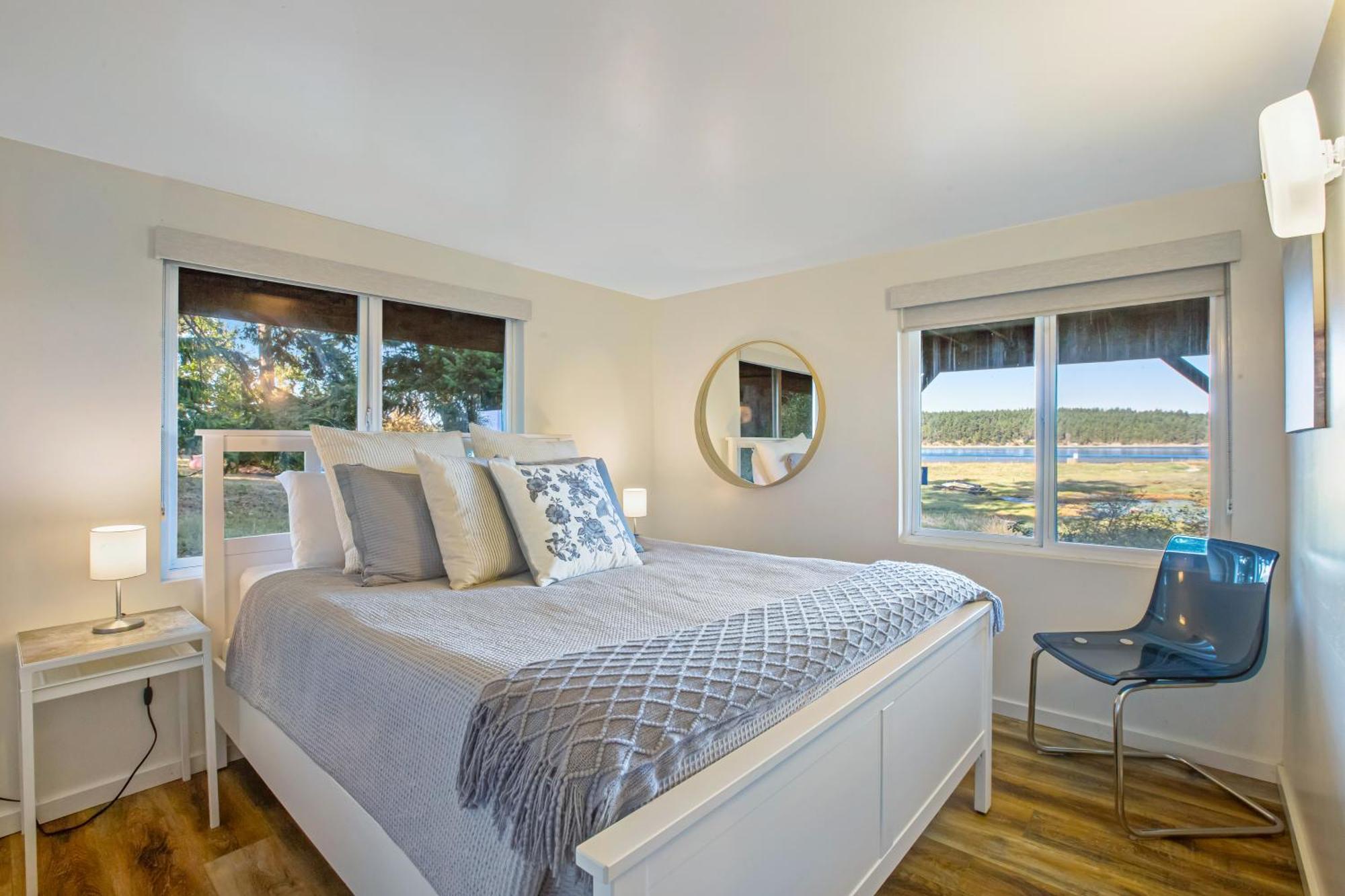 Marrowstone Island Beach Cabin Екстер'єр фото