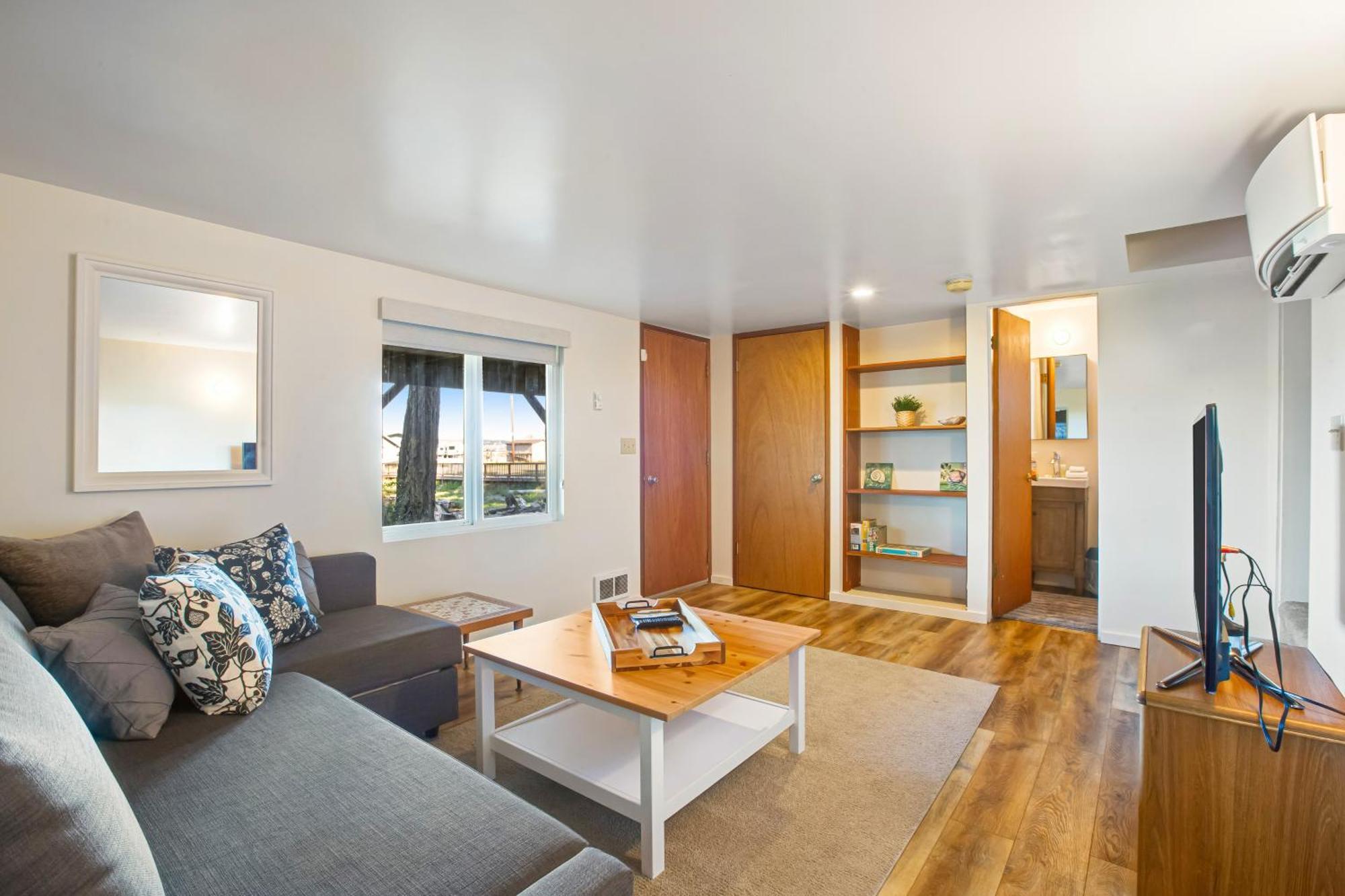 Marrowstone Island Beach Cabin Екстер'єр фото